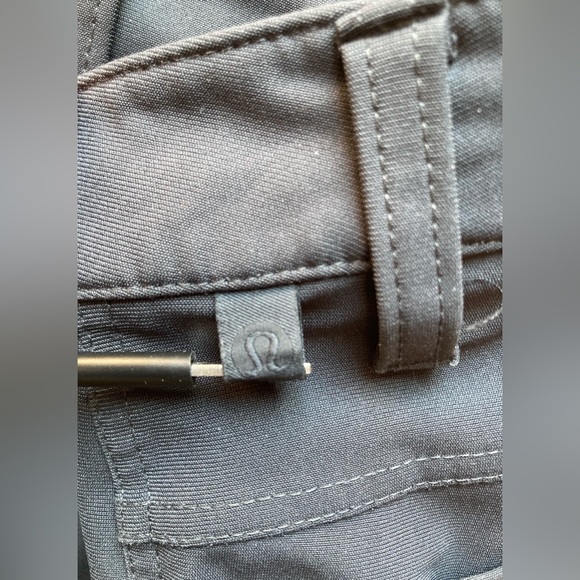 Lululemon ABC Mens 32x29 Pants Grey Warpstreme Performance Stretch 5 Pocket - Picture 4 of 12